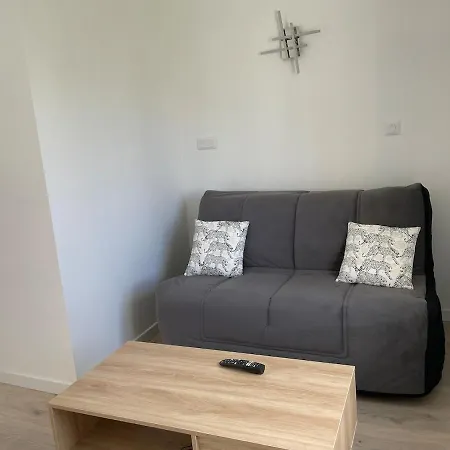 Holiday home New Maison Moderne 80m2 Avec Exterieur Chaleureux Vittel