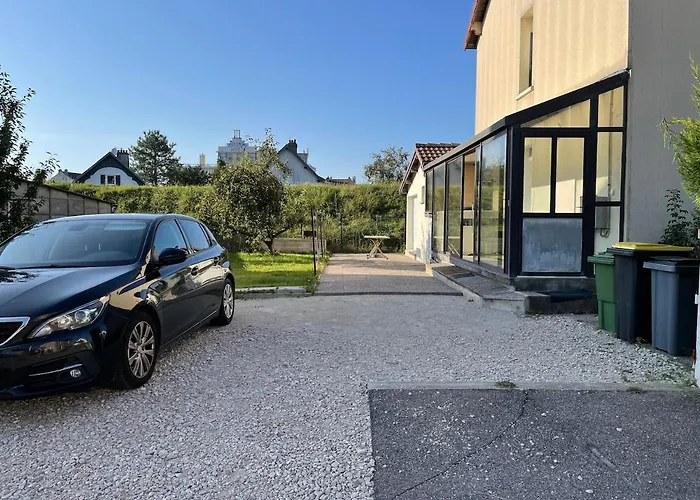 New Maison Moderne 80m2 Avec Exterieur Chaleureux